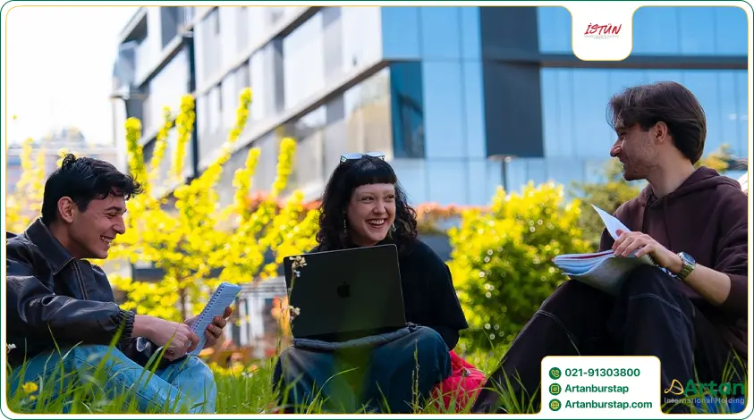 دانشجویان بین المللی دانشگاه بهداشت و فناوری استانبول