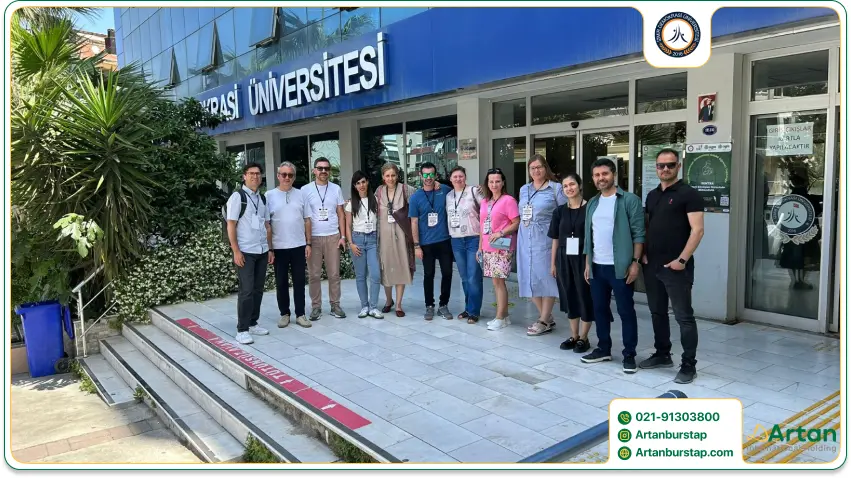 دانشجویان بورسیه دانشگاه دموکراسی ازمیر ترکیه