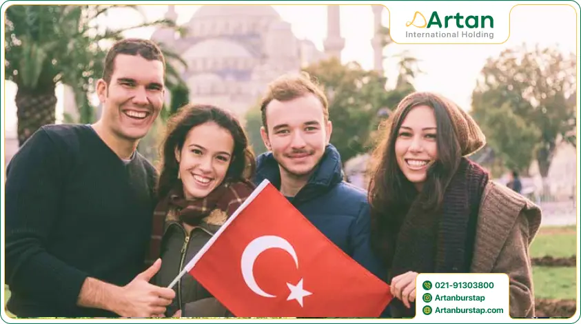 دانشجویان دانشگاه های خصوصی ترکیه