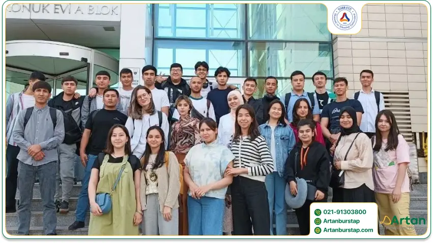 دانشجویان مقطع کارشناسی دانشگاه اقتصاد و تکنولوژی TOBB آنکارا 