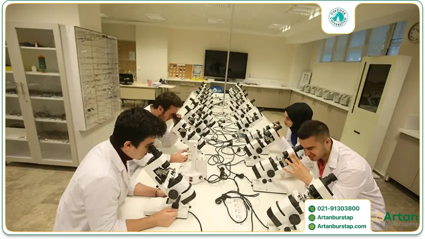 دانشجویان کارشناسی ارشد دانشگاه اسکودار استانبول