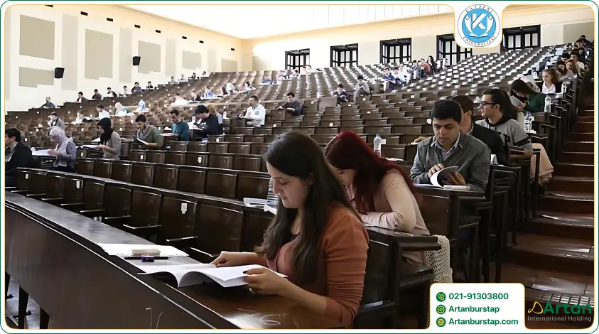 دانشجویان کارشناسی دانشگاه کایسری ترکیه