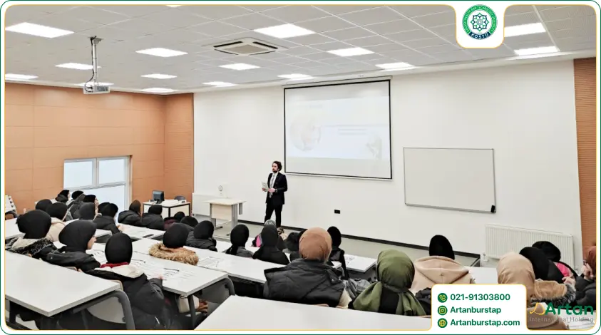 دانشجویان کارشناسی دانشگاه کوجالی ساغلیک ترکیه